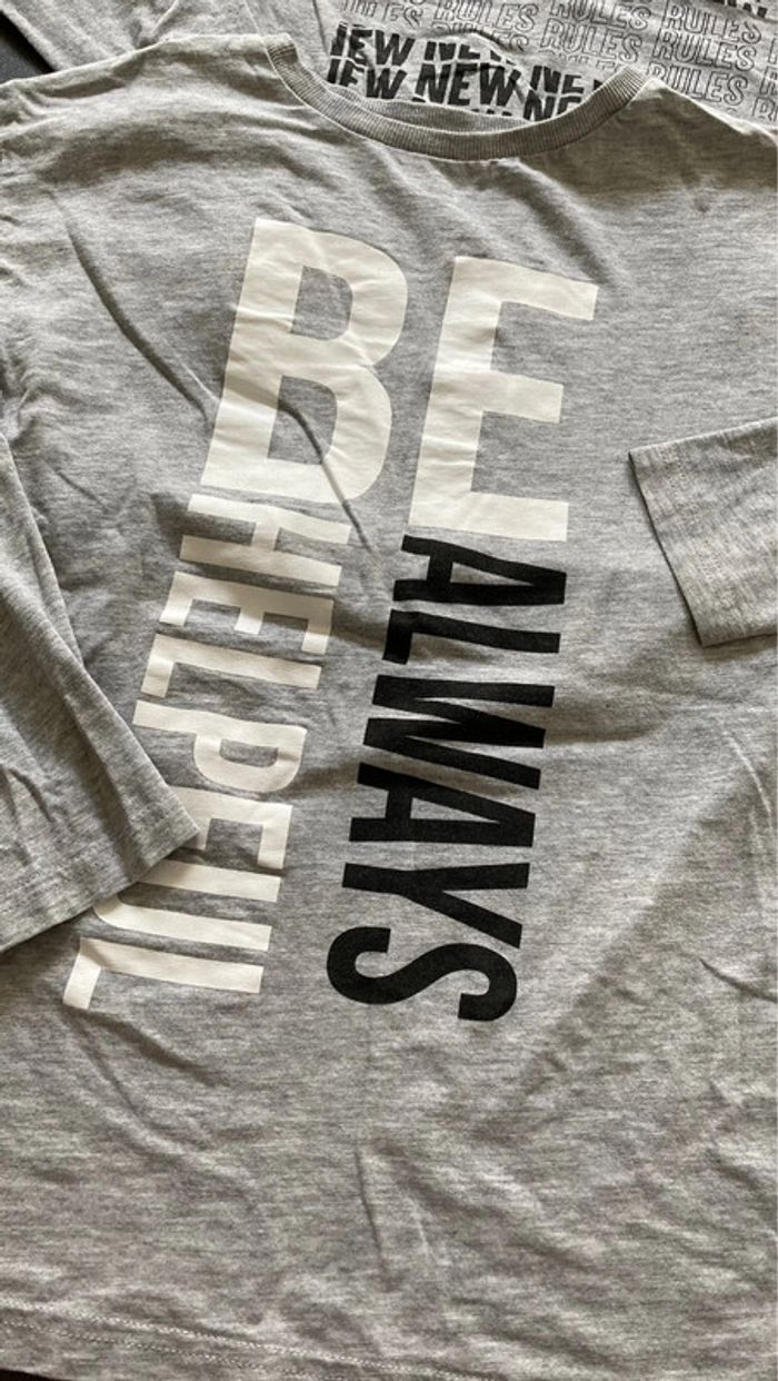 Lot ensemble vêtement haut pull sweat 12 ans garcon levis - photo numéro 4