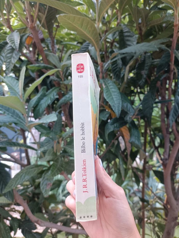 Livre Bilbo le Hobbit de J.R.R.Tolkien. - photo numéro 3