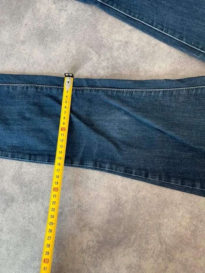 Jean Levi’s Demi Curve W26 L32 - photo numéro 5