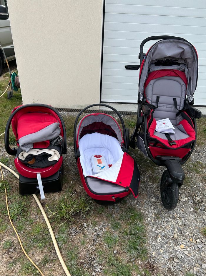 Poussette trio