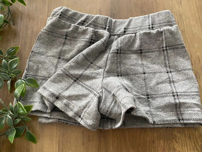 Jupe short Kiabi 3 ans - photo numéro 3
