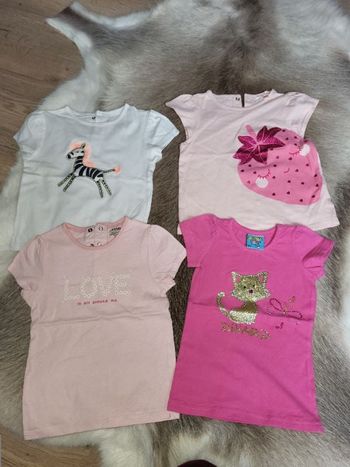 Lot de 4 t-shirts été fille 2 ans