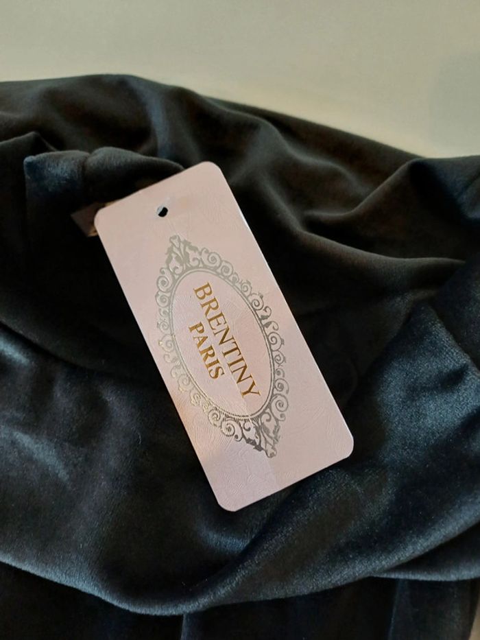 Robe noire en velours neuve Brentiny Paris taille XS 34 - photo numéro 7