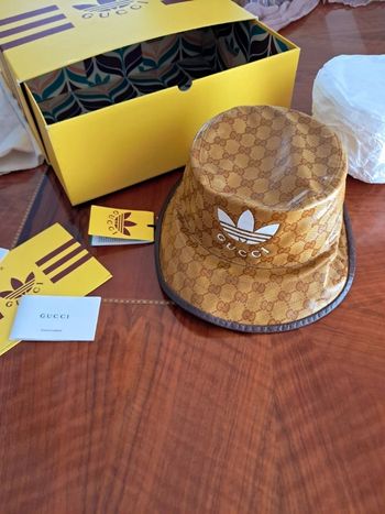 Casquette Gucci x Adidas Bob Beige Marron Taille S...