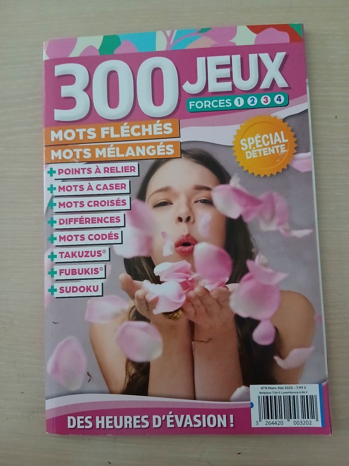 Livre neuve 300 jeux special detente - photo numéro 3
