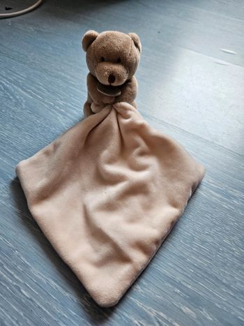 Doudou et compagnie ours u26