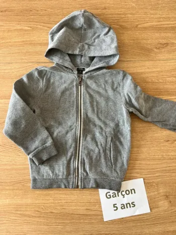Gilet zippé