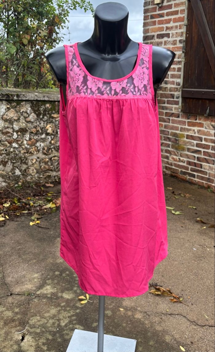 💖 Débardeur fuchsia à dentelle florale – La Redoute – Taille 38