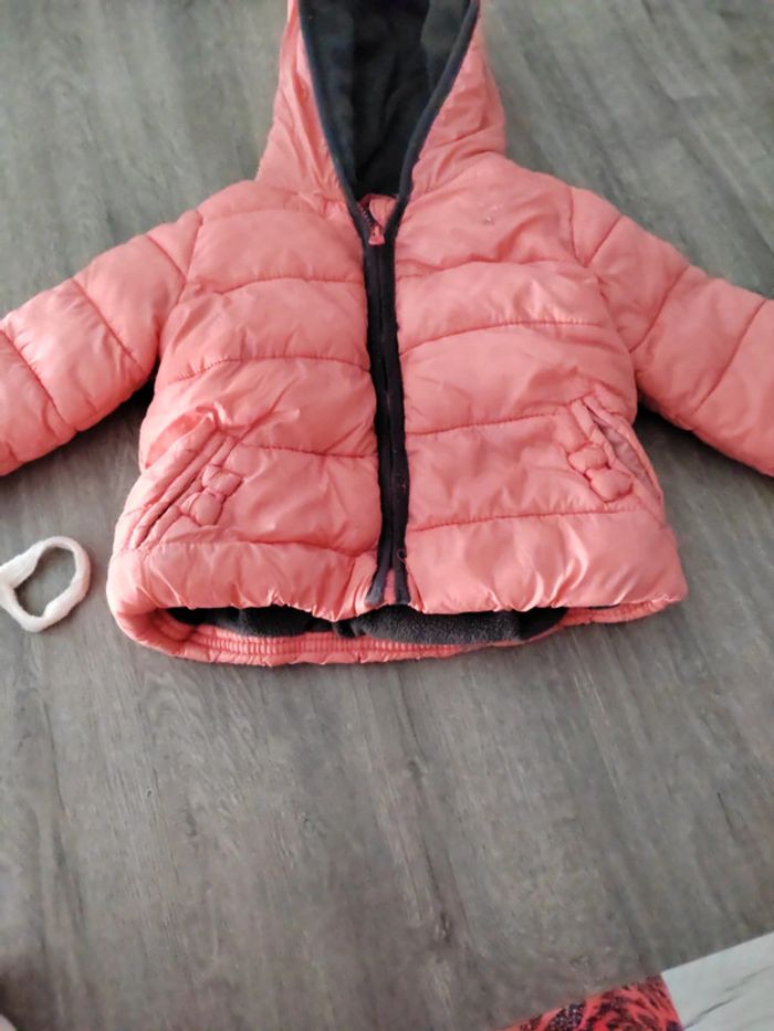 Doudoune et paire de moufles bebe - photo numéro 3