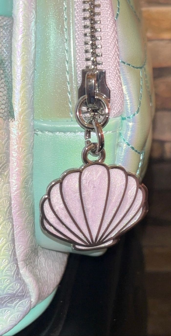 Sac à dos Loungefly La petite sirène Disney - photo numéro 3