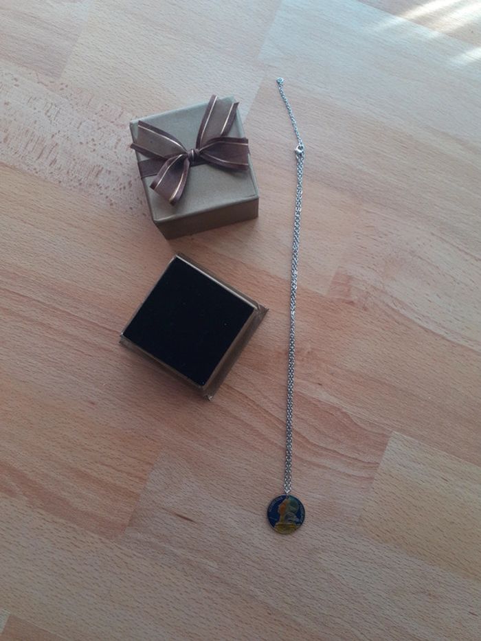 Chaine et pendentif - photo numéro 4