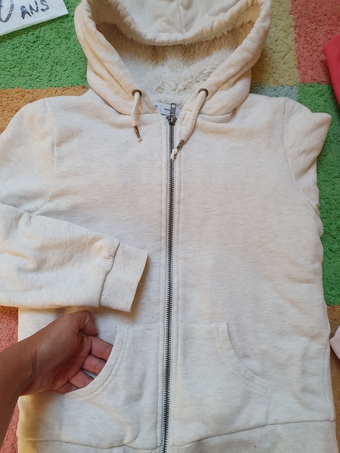 Lot 3 vestes à capuche - Automne/ Hiver - Fille - 10 ans - TBE - photo numéro 3