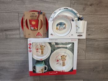 Lot vaisselle bébé
