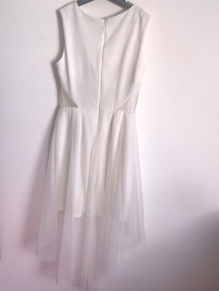 Robe blanche - photo numéro 3