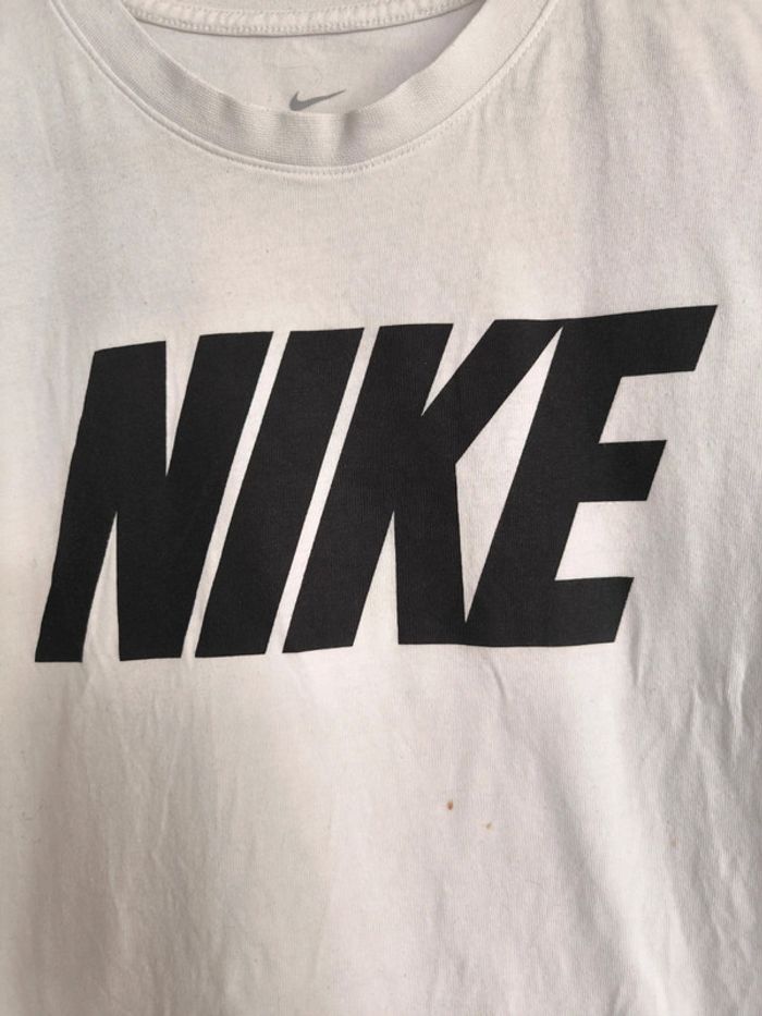 Tee shirt Nike taille S - photo numéro 3