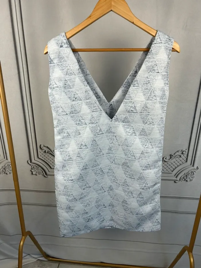 Robe courte Berthie XS / 34 neuve - photo numéro 4