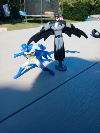 Figurines