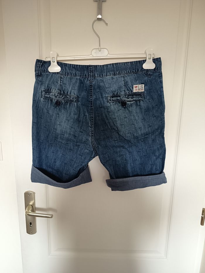 Short bleu - photo numéro 4