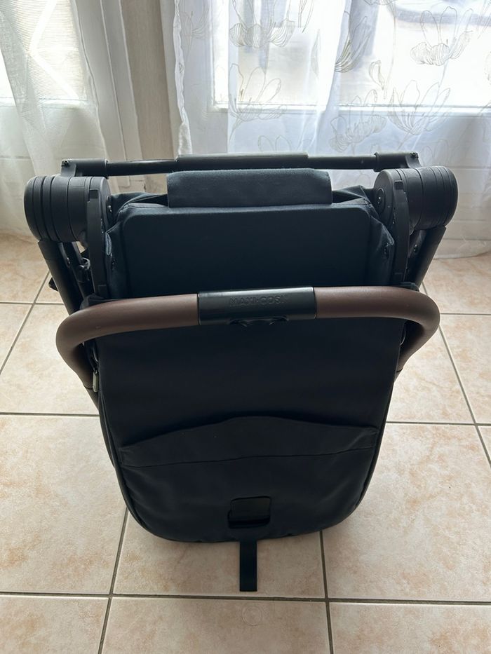 Poussette maxi cosy et ses accessoires - photo numéro 4