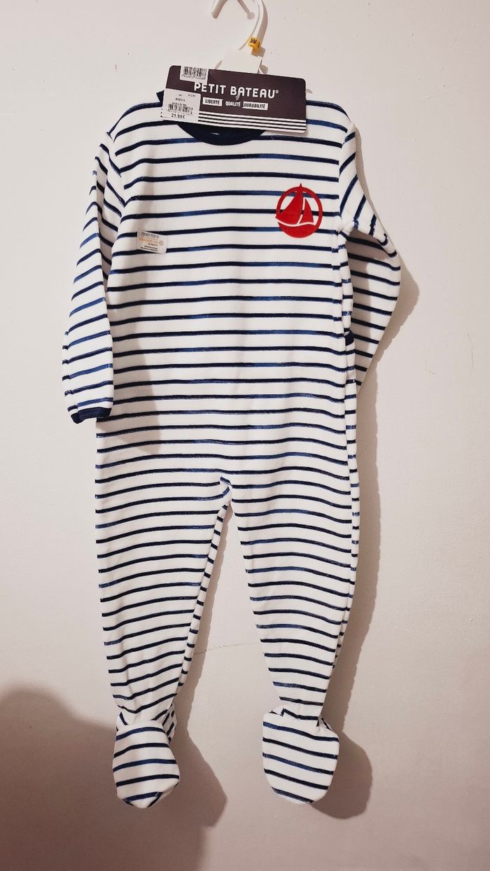 Combinaison/grenouillère - photo numéro 3