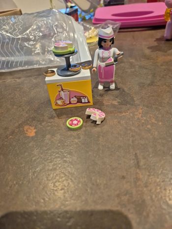 Playmobil pâtissier 70419