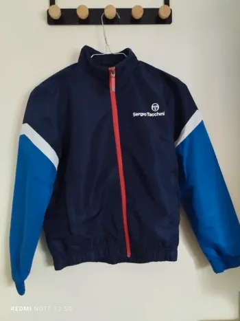 Veste Sergio Tacchini taille 10 ans