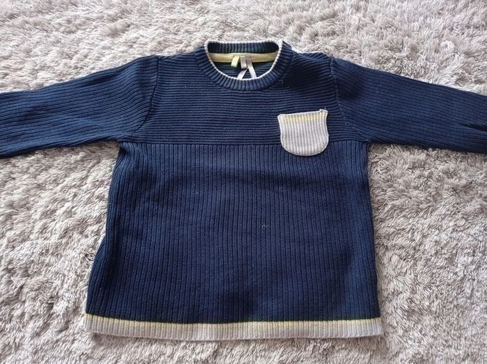 Pull taille 18 mois