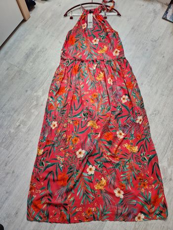 Robe longue Etam 34 neuve avec étiquette rose avec fleur