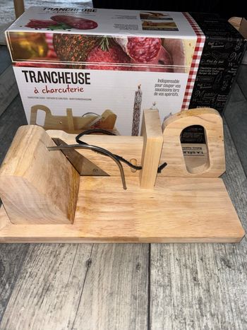 Trancheuse à charcuterie 