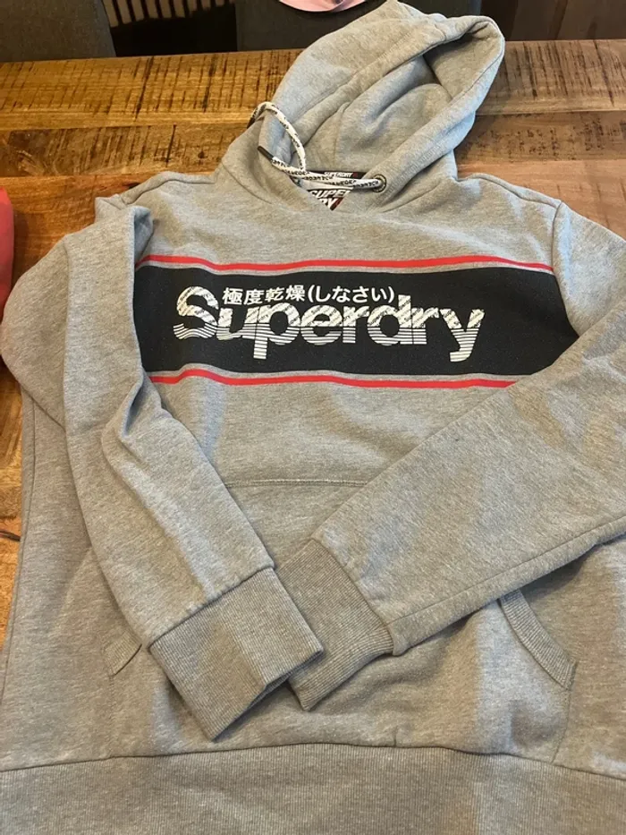 Sweat Superdry - photo numéro 4