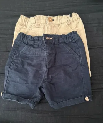 Lot de 2 shorts Kiabi 18 mois