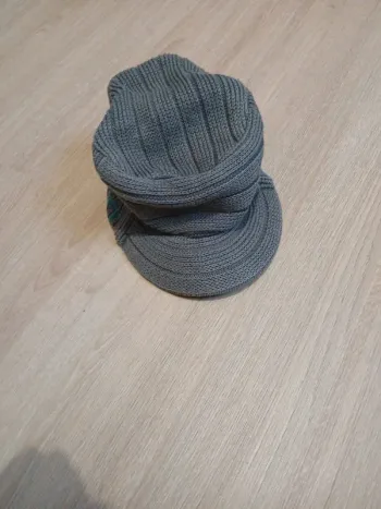 Bonnet forme casquette