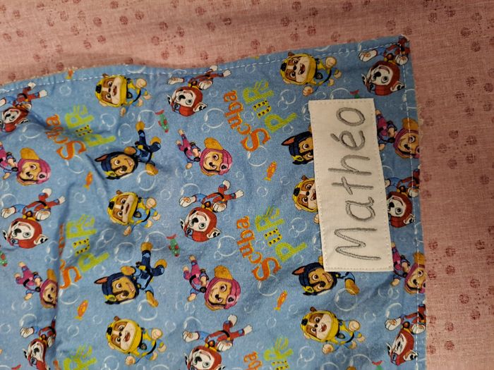 Bavoir élastique Mathéo NEUF Pat patrouille - photo numéro 2