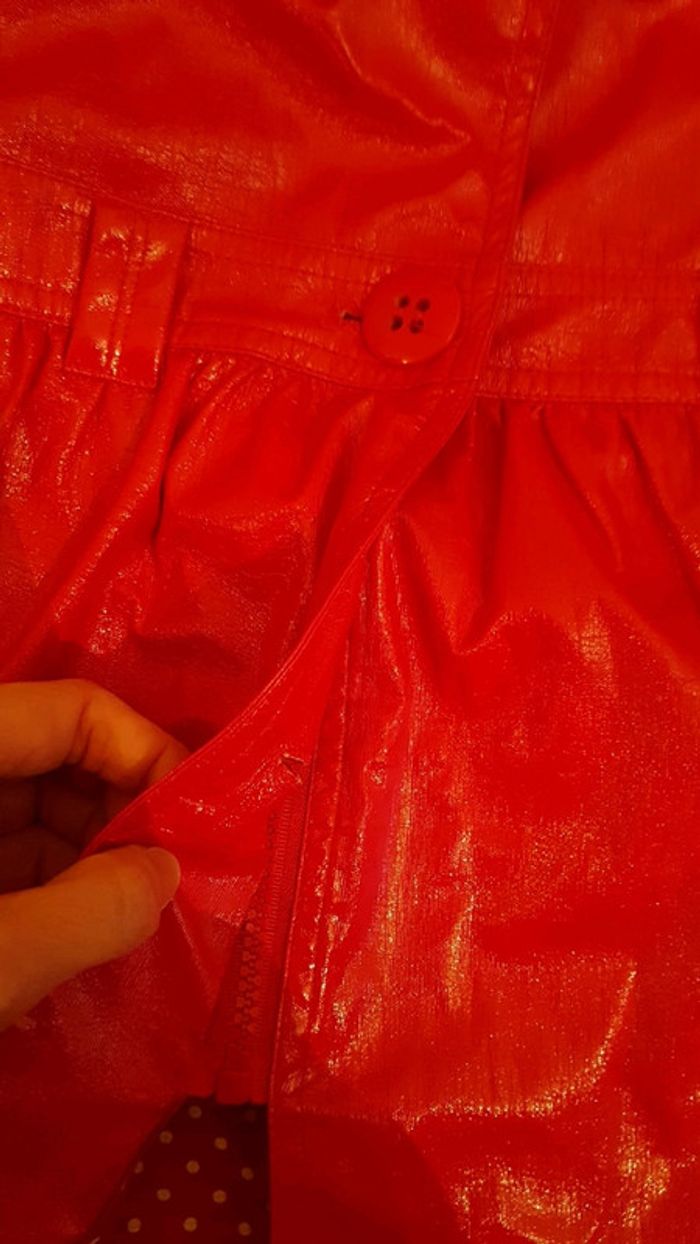 Imper rouge 6ans - photo numéro 4