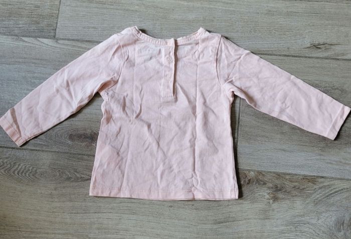 Lot de 2 t-shirts manches longues fleuris taille 18 mois - photo numéro 4