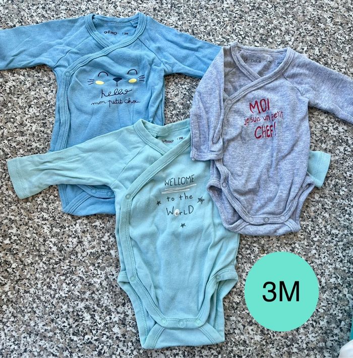Lot de 3 body taille 3 mois