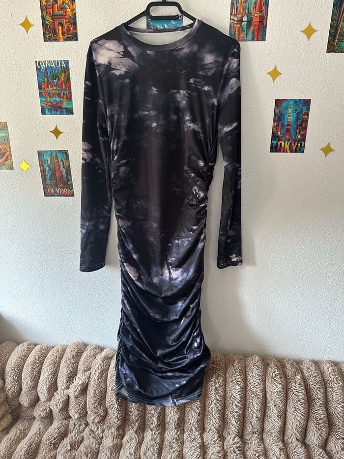 Robe élégante - photo numéro 1
