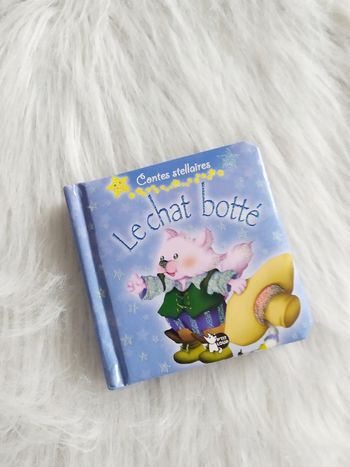 Livre bébé en carton : contes stellaires - le Chat botté