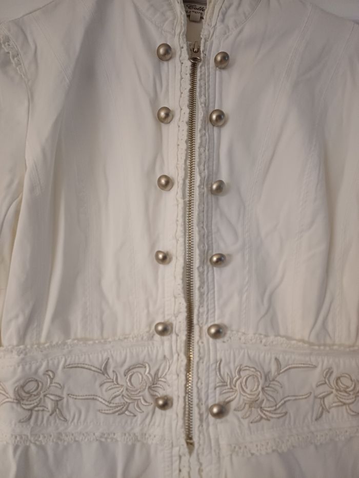 Veste blanche - photo numéro 6