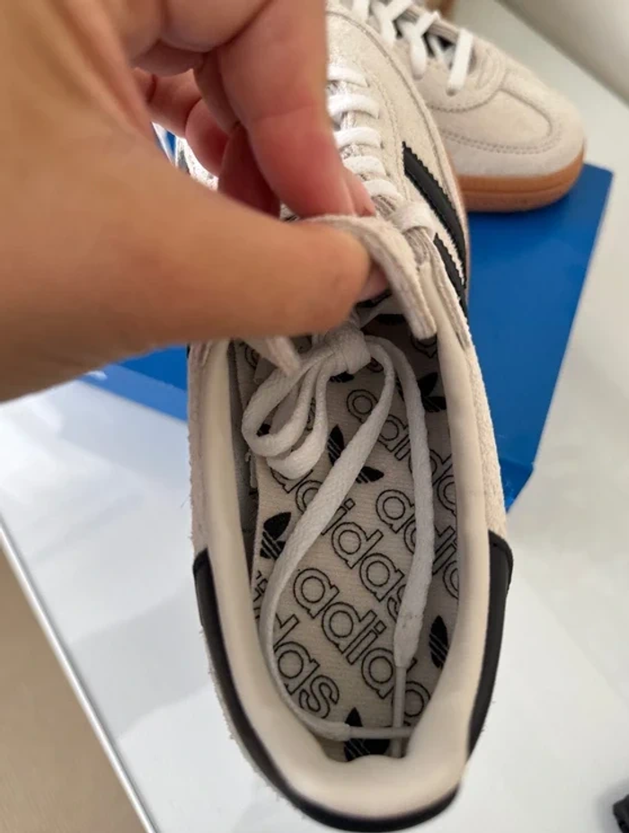 Baskets Adidas - photo numéro 4