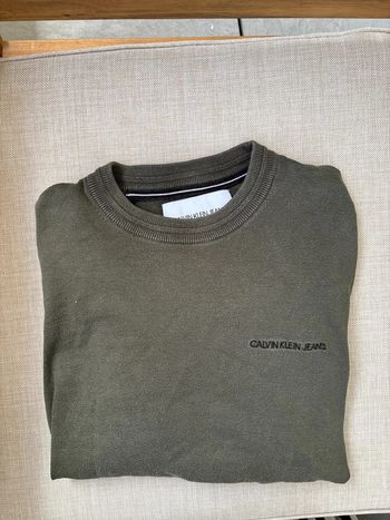 Pull kaki calvin klein