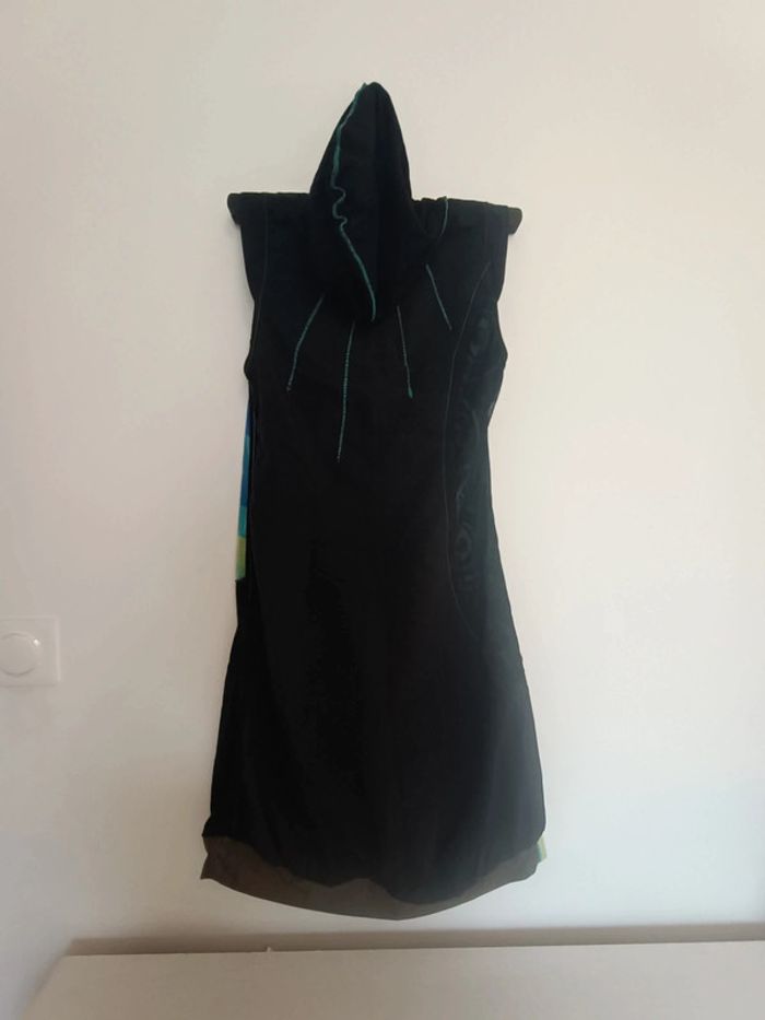 Robe a capuche la mode est à vous - photo numéro 5