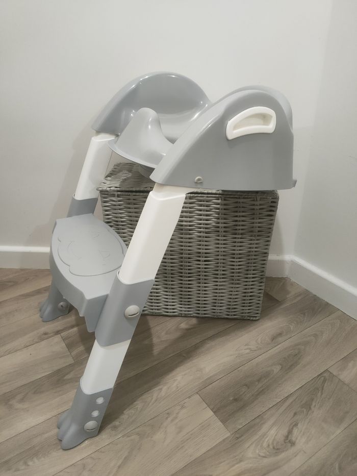 Réducteur de toilette - photo numéro 4