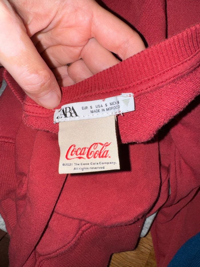 Sweat plutôt court Zara Taille s Coca Cola - photo numéro 5