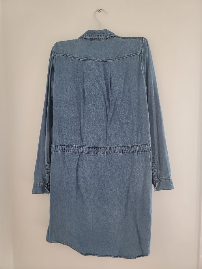 Robe en jeans à fleurs - photo numéro 4