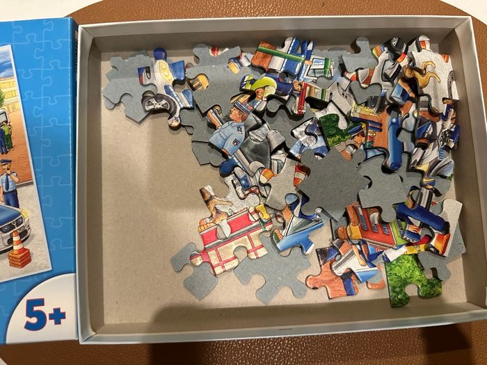 Puzzle police - photo numéro 3