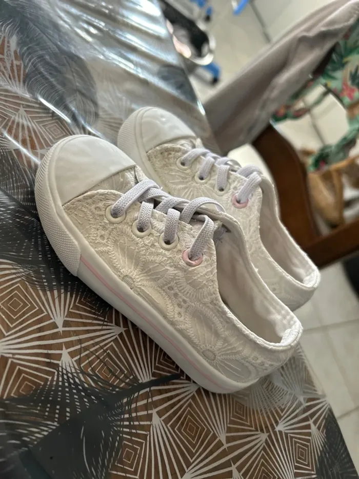 Chaussures en toile - photo numéro 2