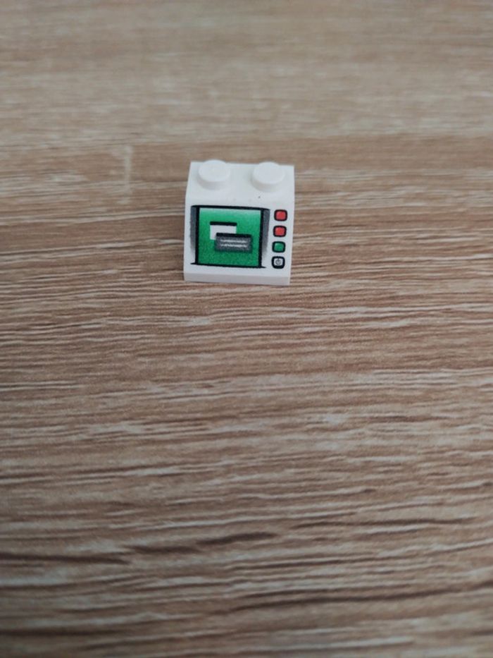 Lego tuile 2x2 pente - photo numéro 2