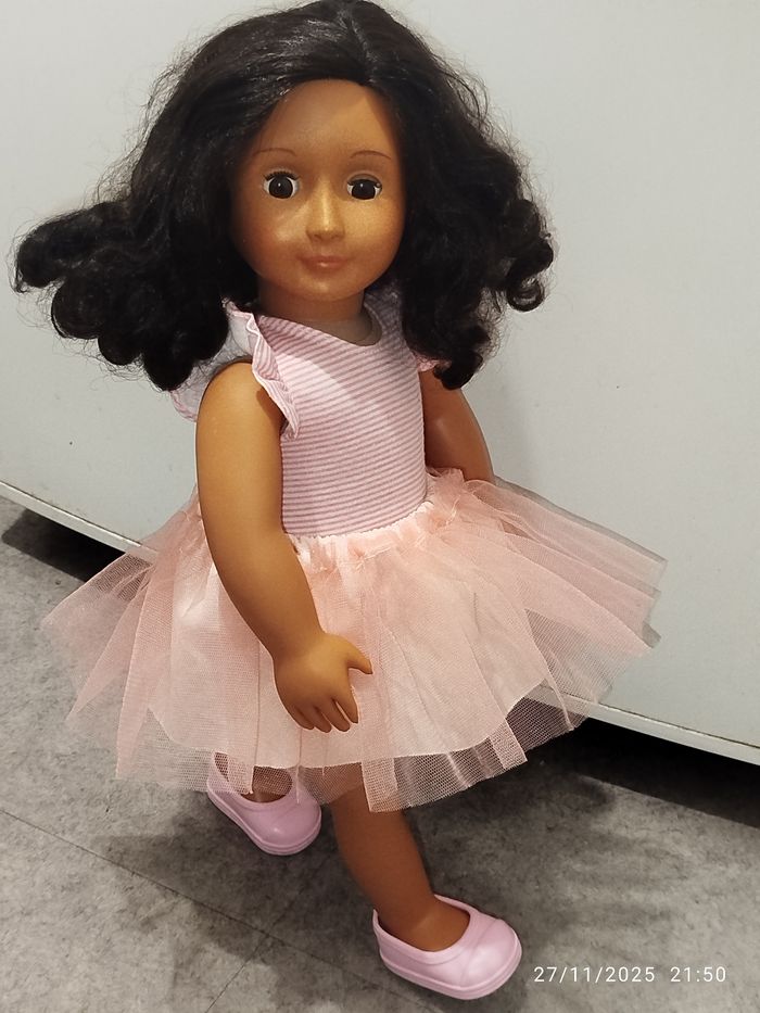 Poupée Our generation - photo numéro 3