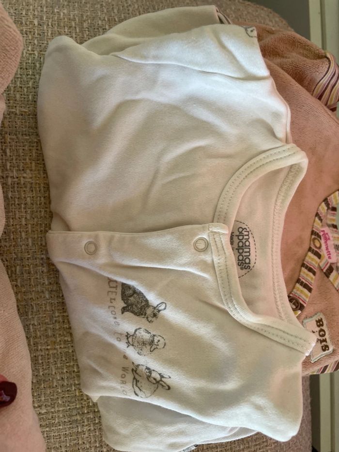 Lot pyjama 3 mois - photo numéro 4